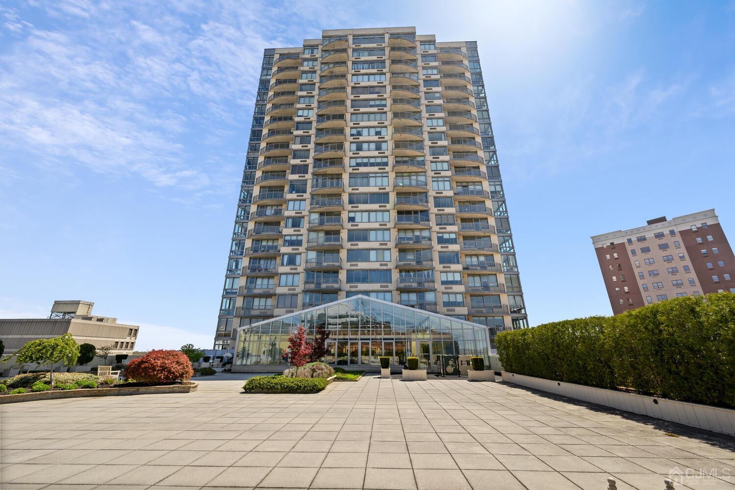 1 Spring Street, Unit 904 New Brunswick, NJ 08901 - Photo 52 of 57 Gallery Image 52