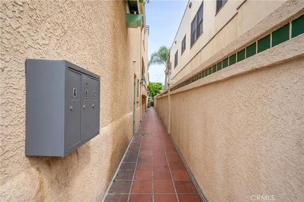 $1,790,000 | 1052 Belmont Avenue, Long Beach, CA 90804