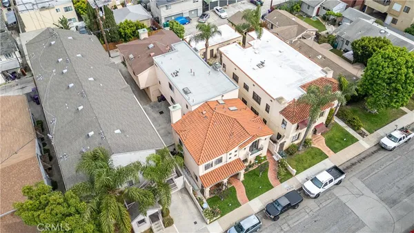 $1,790,000 | 1052 Belmont Avenue, Long Beach, CA 90804