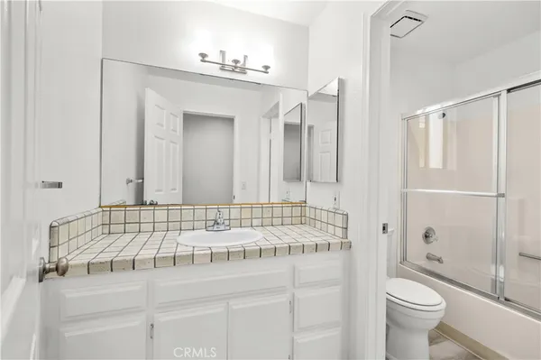 $1,790,000 | 1052 Belmont Avenue, Long Beach, CA 90804