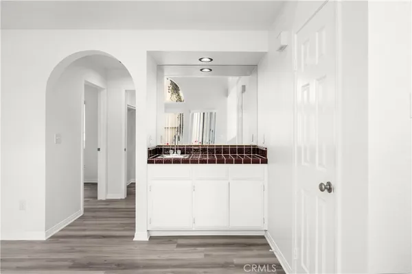 $1,790,000 | 1052 Belmont Avenue, Long Beach, CA 90804