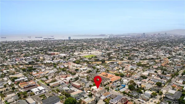 $1,790,000 | 1052 Belmont Avenue, Long Beach, CA 90804