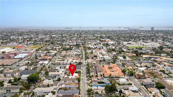 $1,790,000 | 1052 Belmont Avenue, Long Beach, CA 90804