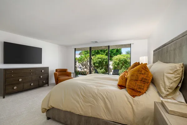 $1,099,000 | 7 Dartmouth Drive, Rancho Mirage, CA 92270