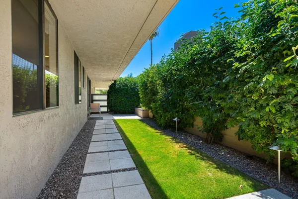 $1,099,000 | 7 Dartmouth Drive, Rancho Mirage, CA 92270