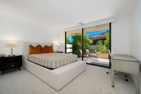 $1,099,000 | 7 Dartmouth Drive, Rancho Mirage, CA 92270