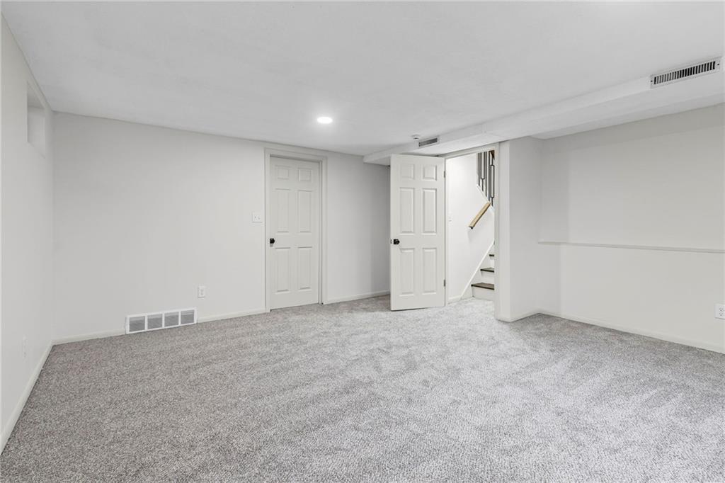 3507 Ruysser Road Kansas City, MO 64137 - Photo 32 of 33 Gallery Image 32