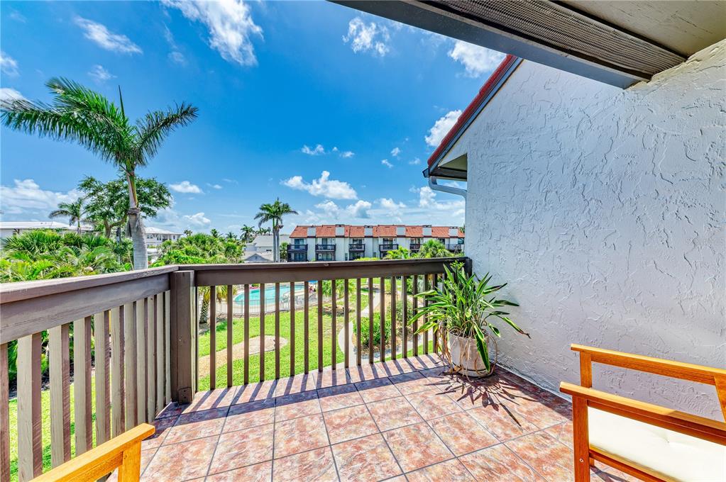 6840 Midnight Pass Road, Unit 6840 Sarasota, FL 34242 - Photo 43 of 66