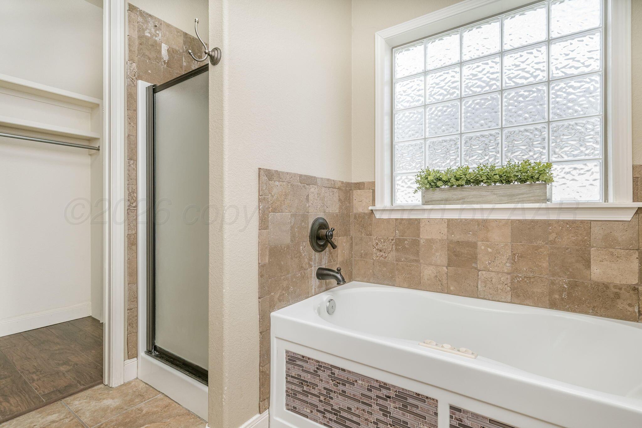 6508 Caddell Street Amarillo, TX 79119 - Photo 8 of 20 Primary Bathroom 2