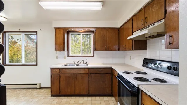 $319,900 | 3308 East 32nd Avenue, Spokane, WA 99223