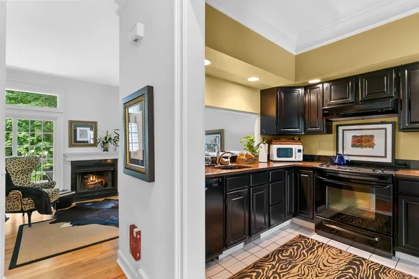 $649,500 | 80 Bywater Lane, Unit 80, Bridgeport, CT 06605