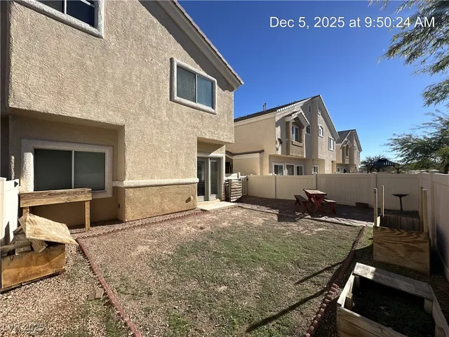 $1,795 | 3413 Robust Robin Place, Unit 3, North Las Vegas, NV 89084