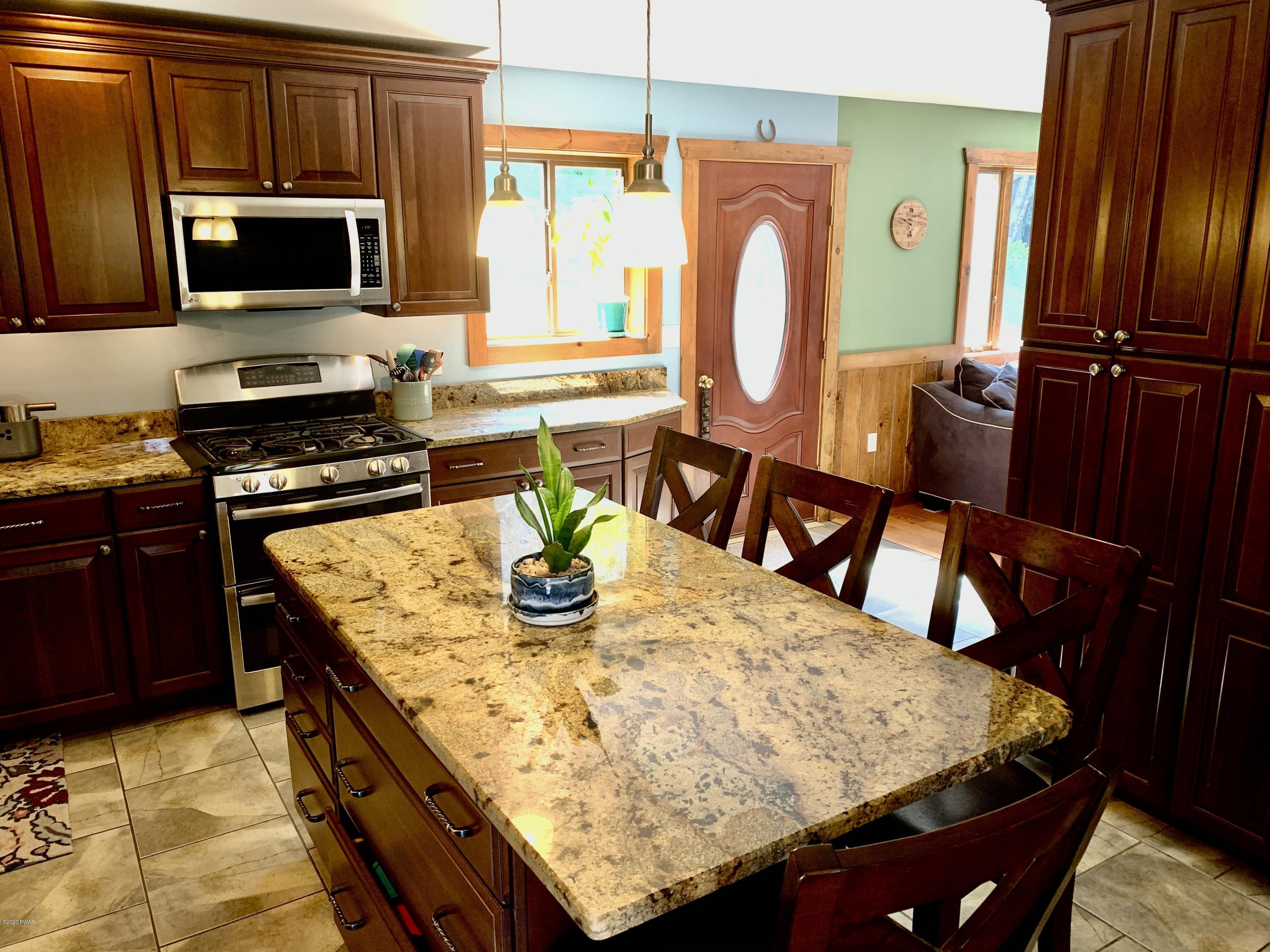 66 Station Hill Road Prompton, PA 18456 - Photo 10 of 47