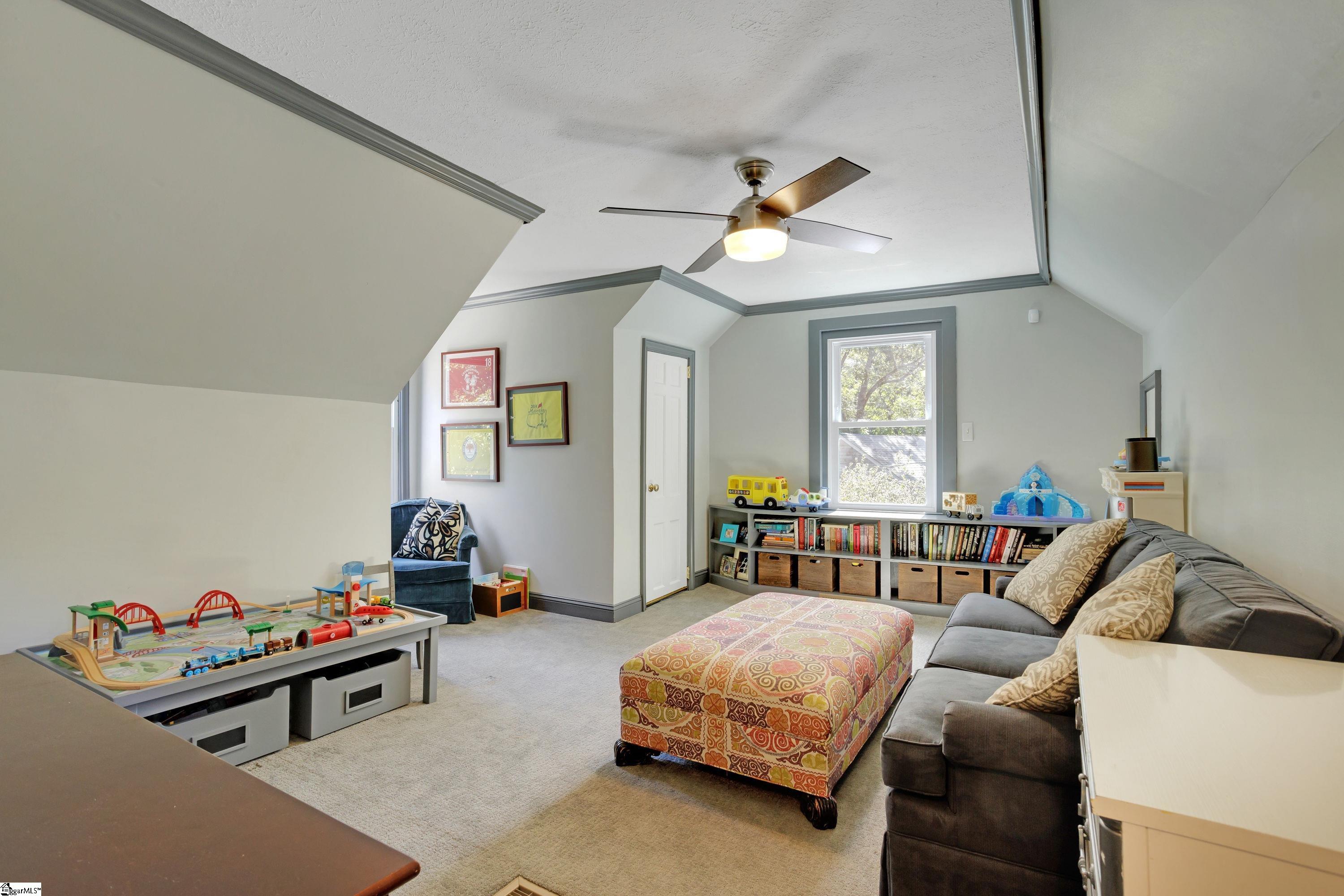 305 Summit Drive Greenville, SC 29609 - Photo 27 of 36