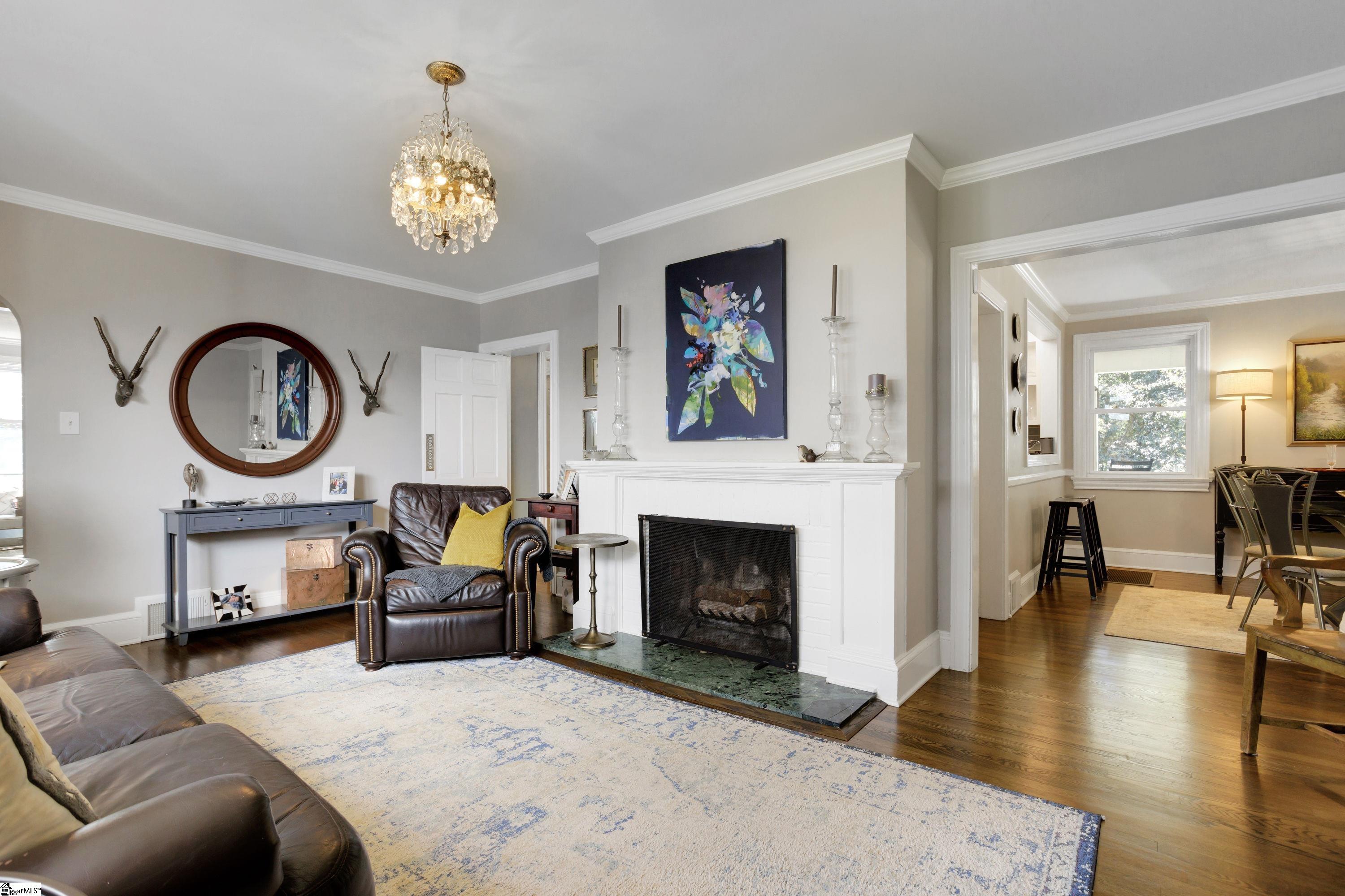 305 Summit Drive Greenville, SC 29609 - Photo 6 of 36