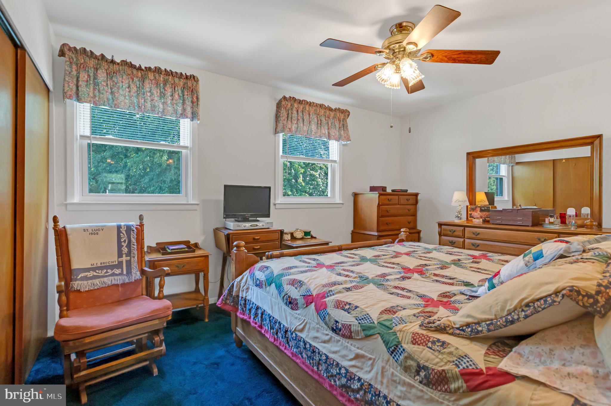 7417 Hill Road Philadelphia, PA 19128 - Photo 17 of 30 Gallery Image 17
