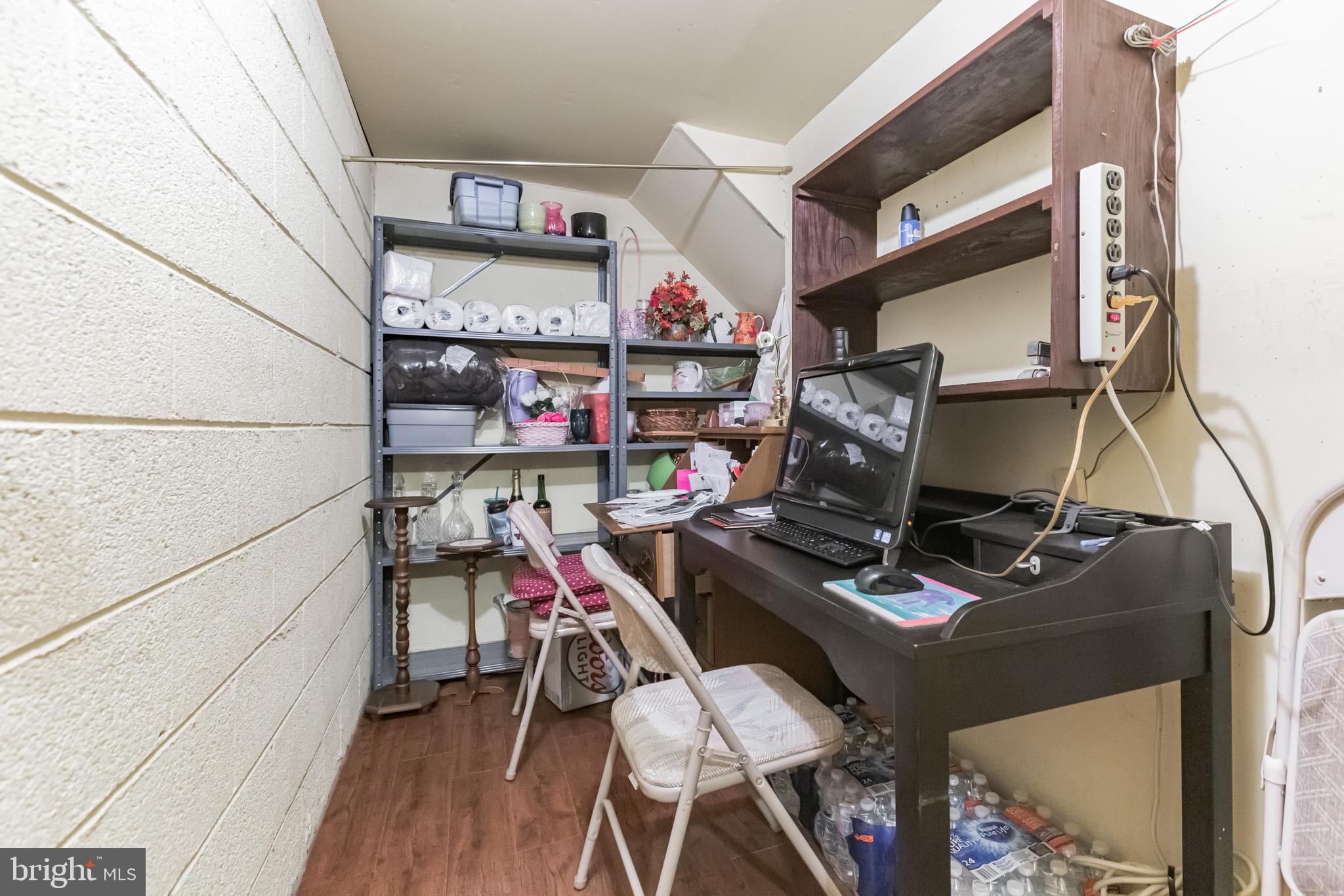 7417 Hill Road Philadelphia, PA 19128 - Photo 25 of 30 Gallery Image 25