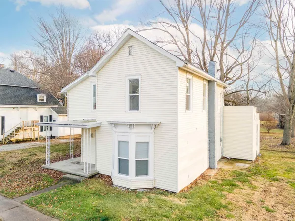 $199,900 | 63 East McKeever Street, Andrews, IN 46702