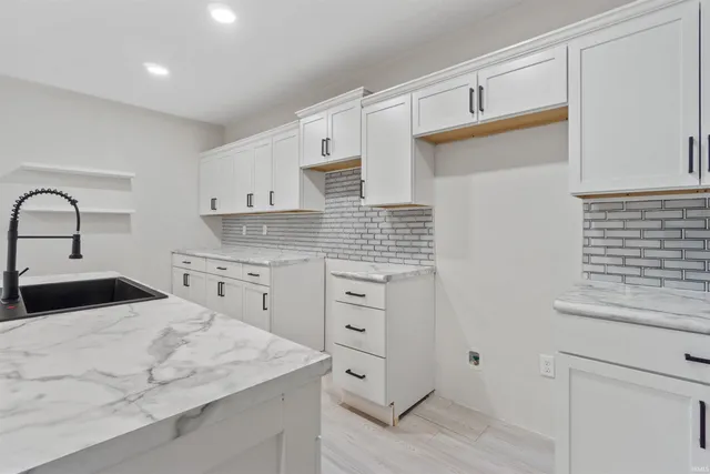 $205,000 | 63 East McKeever Street, Andrews, IN 46702