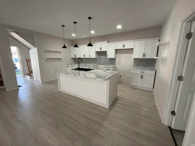 $213,500 | 63 East McKeever Street, Andrews, IN 46702