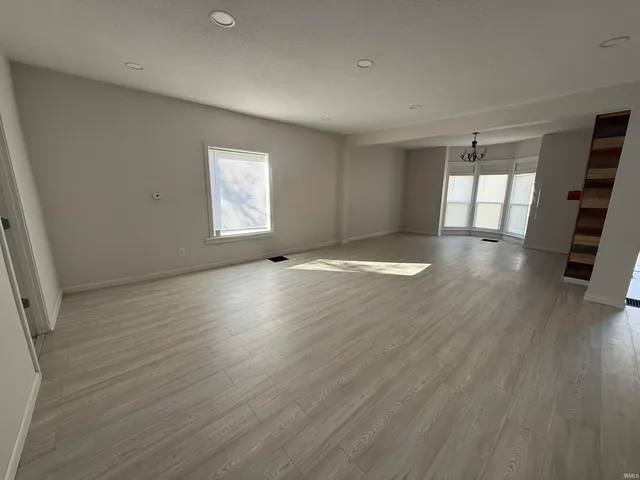 $213,500 | 63 East McKeever Street, Andrews, IN 46702