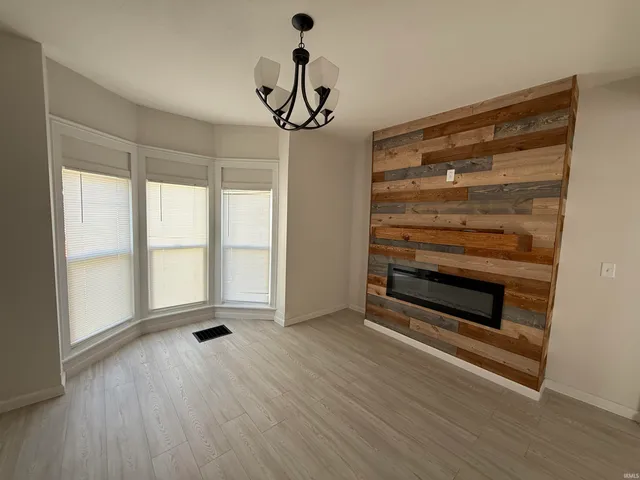 $213,500 | 63 East McKeever Street, Andrews, IN 46702