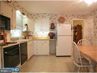 117 Boxwood Road Churchville, PA 18966 - Photo 4 of 12 Kitchen