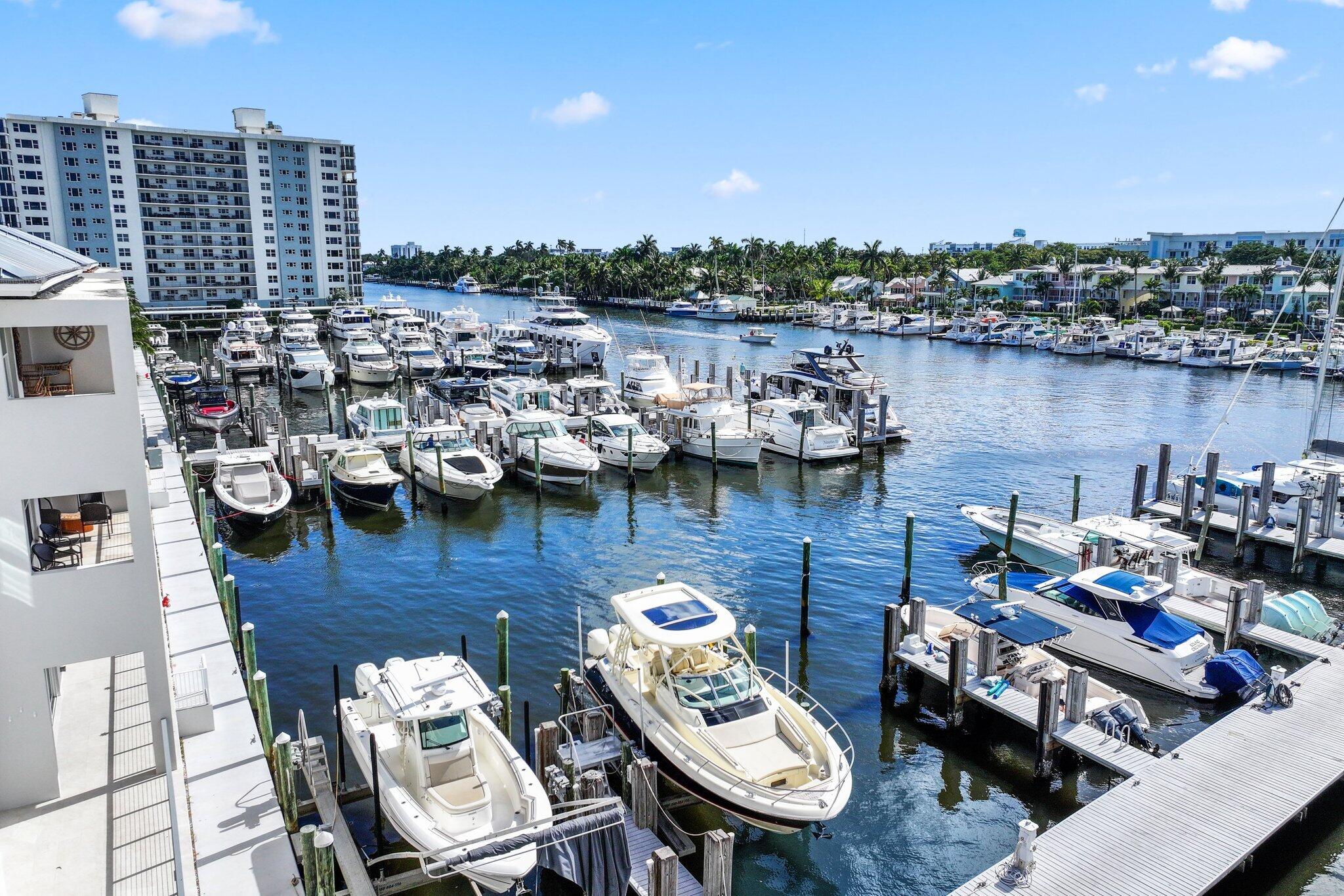 100 Mac Farlane Drive, Unit 3D Delray Beach, FL 33483 - Photo 53 of 57 a view of a terrace with sitting area