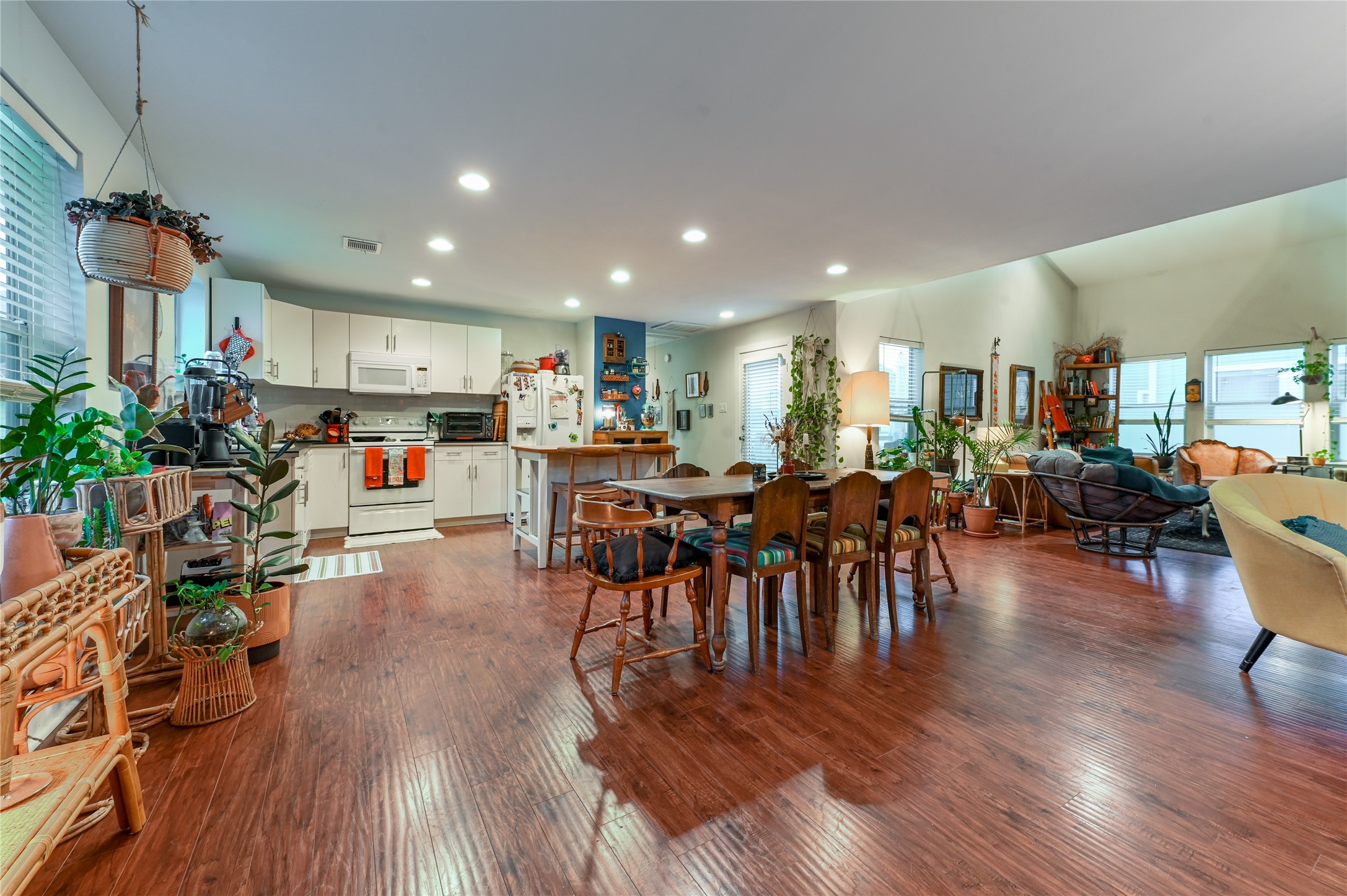 1308 Ruthven Street, Unit B Houston, TX 77019 - Photo 17 of 25