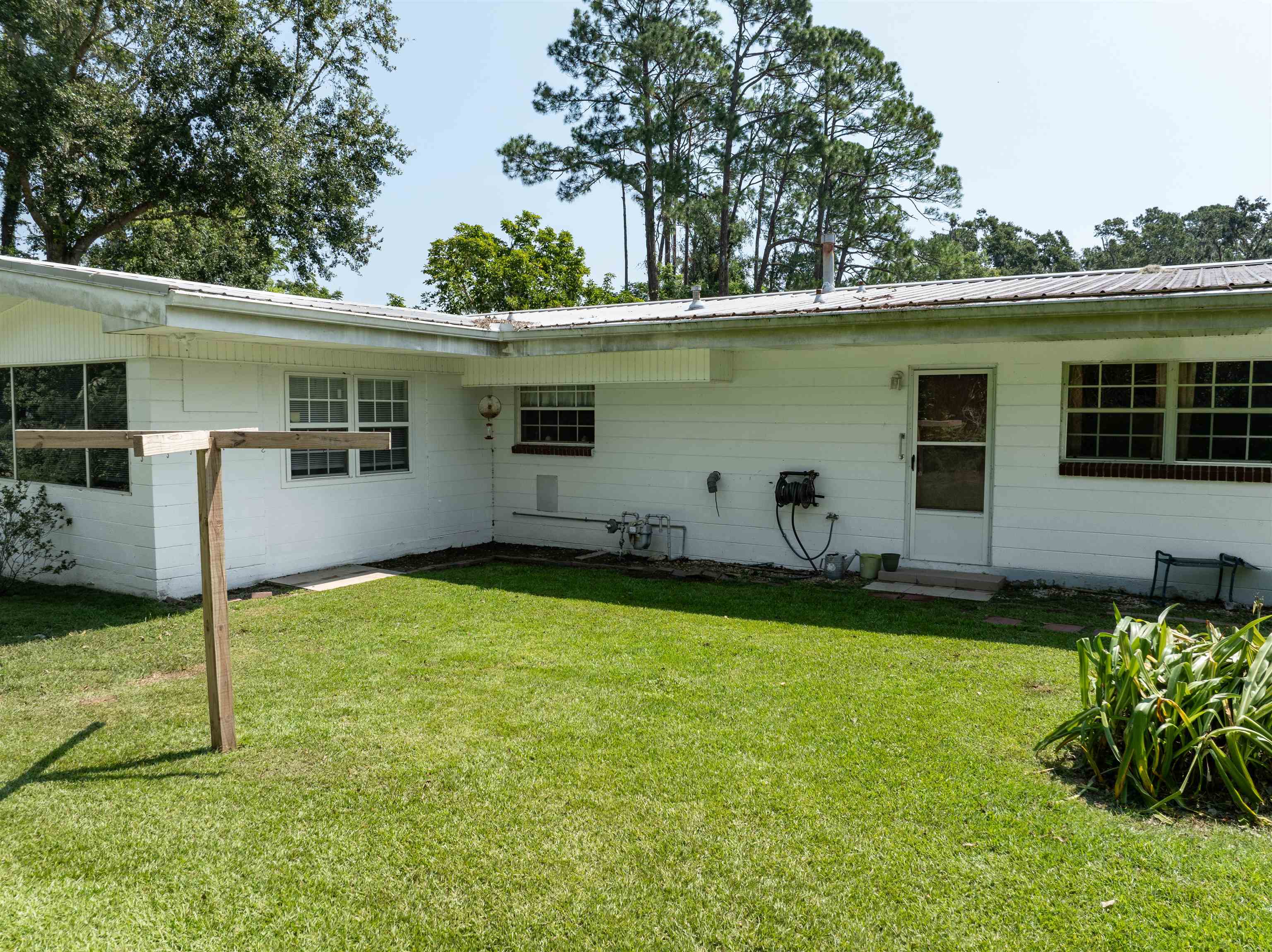 493 Northeast Shelby Extension Madison, FL 32340 - Photo 10 of 42