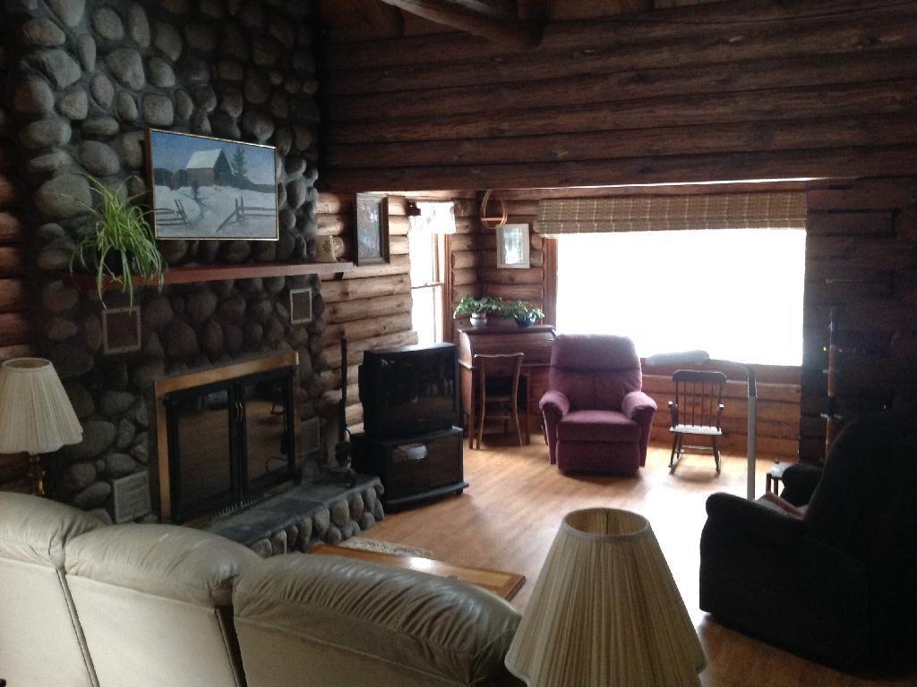 418 North Pond Road Winslow, ME 04901 - Photo 6 of 16 Living Room