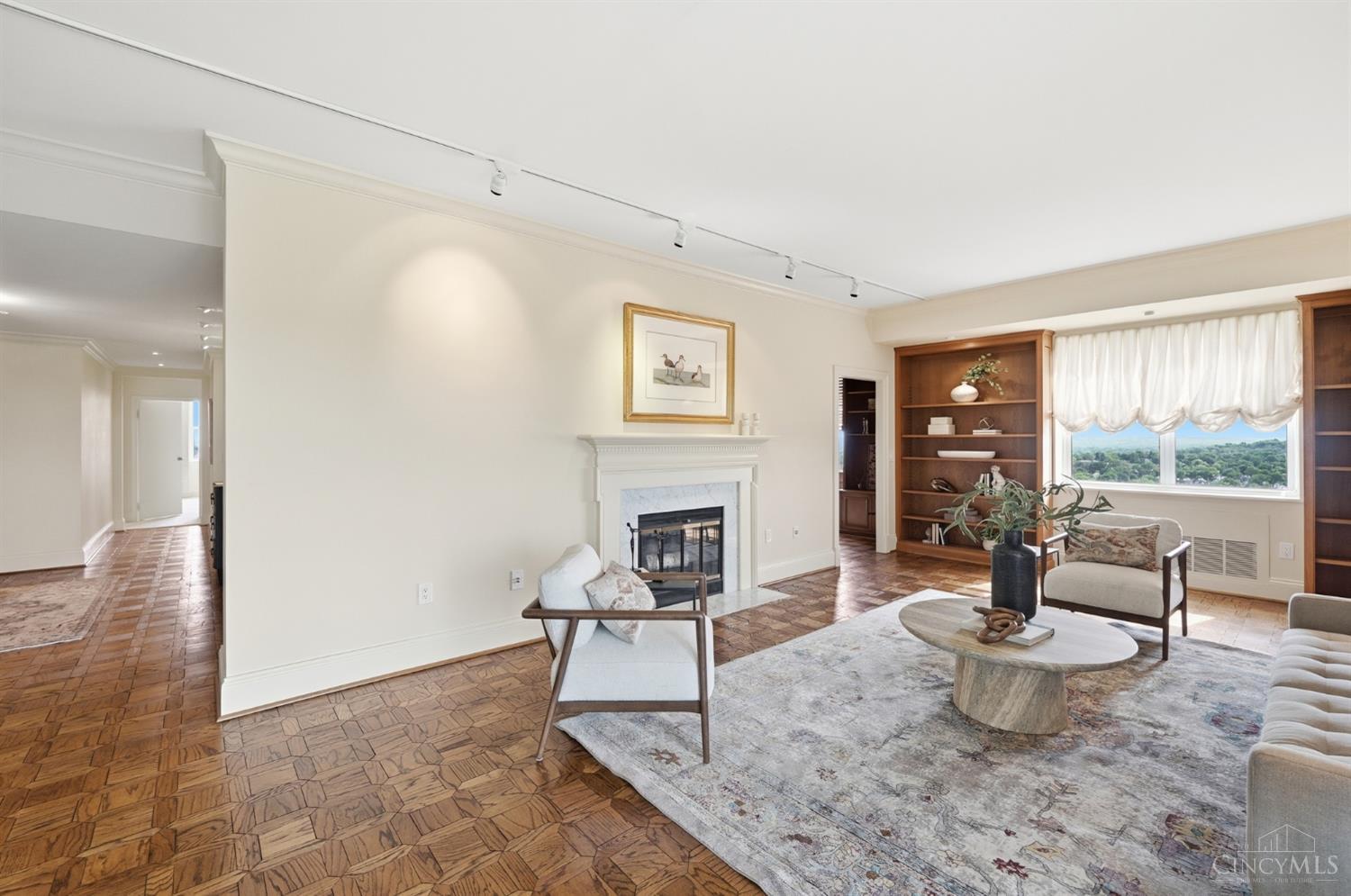 2444 Madison Road, Unit 2002 Cincinnati, OH 45208 - Photo 8 of 86 Gallery Image 8