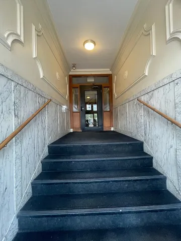 a view of entryway