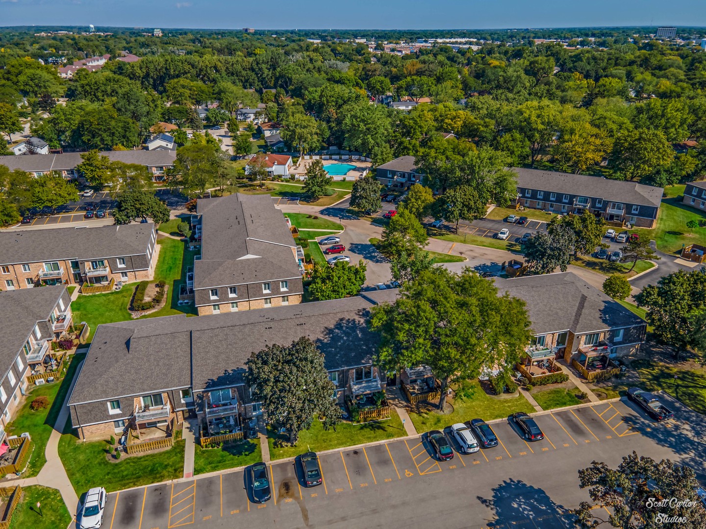 4608 Euclid Avenue, Unit 2B Rolling Meadows, IL 60008 - Photo 13 of 14 an aerial view of a house with a yard