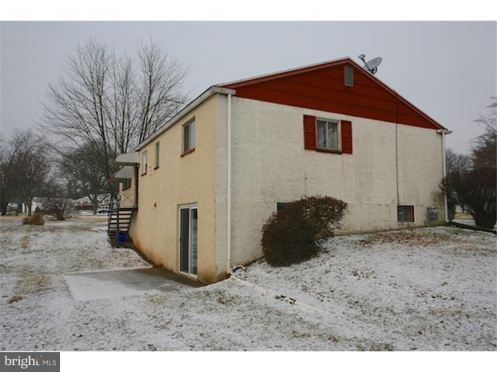 3124 Markle Road East Norriton, PA 19403 - Photo 10 of 12 Exterior Side