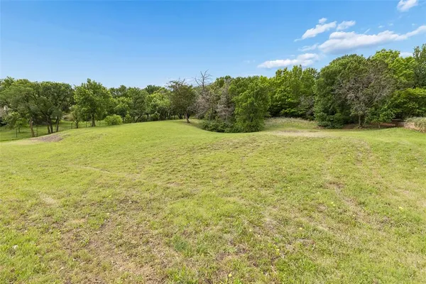 $175,000 | 2466 Creekwood Drive, Cedar Hill, TX 75104