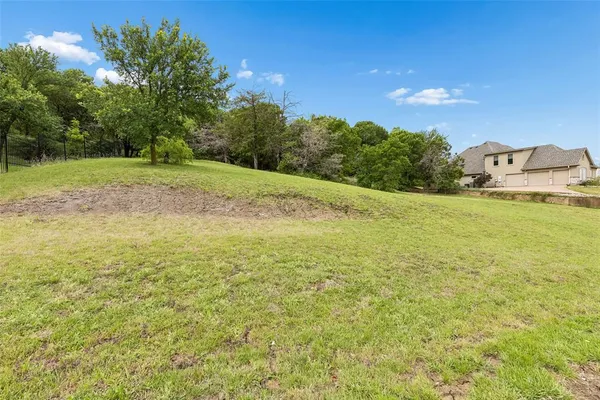 $175,000 | 2466 Creekwood Drive, Cedar Hill, TX 75104