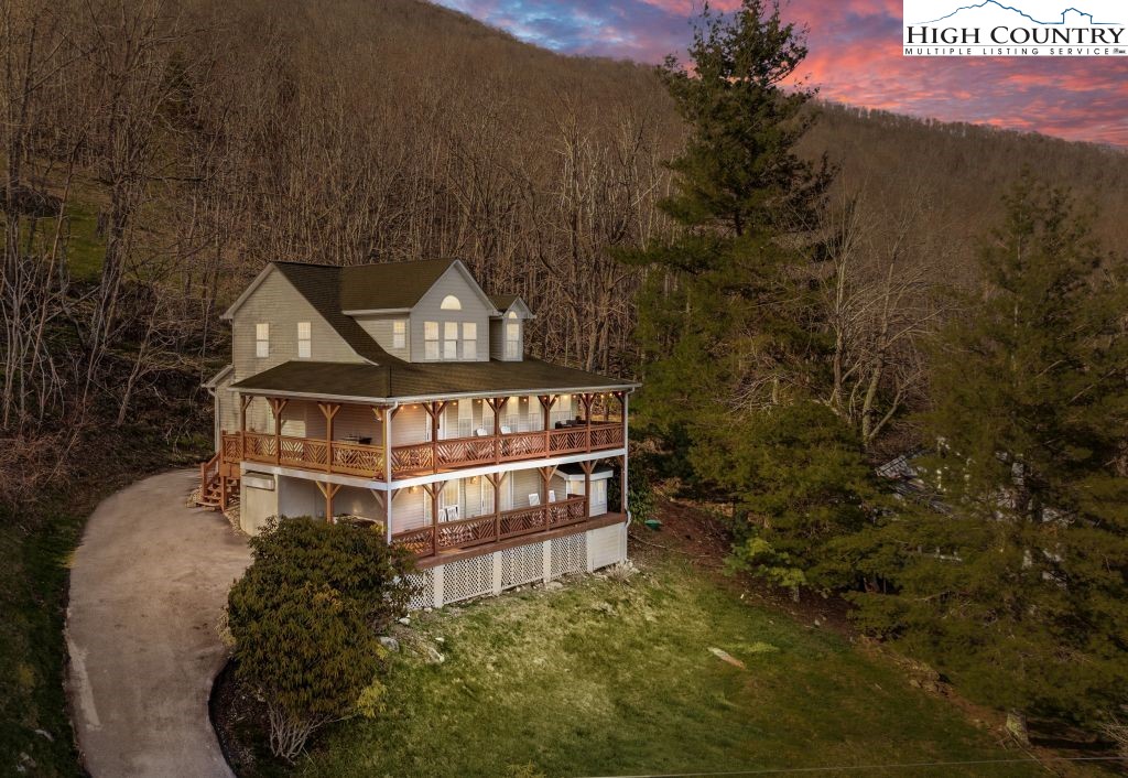 204 Skiview Road Seven Devils, NC 28604 - Photo 1 of 48 Gallery Image 1
