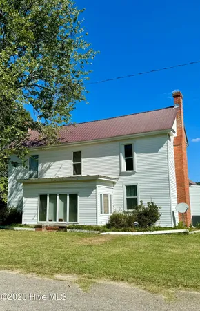 $60,000 | 205 Railroad Street, Kelford, NC 27847
