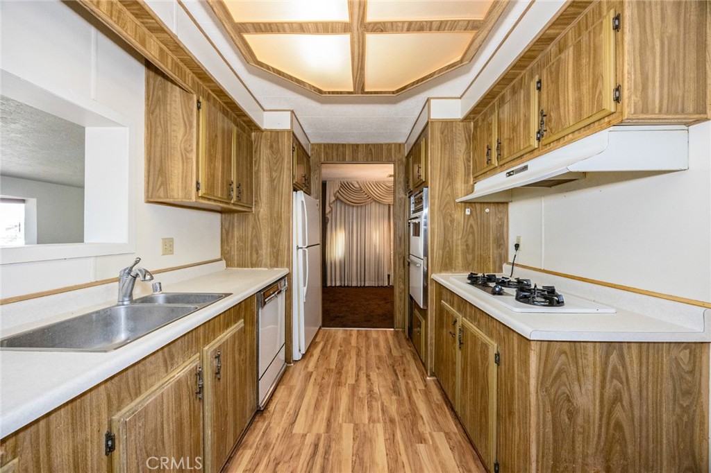 4232 Coyote Road Phelan, CA 92371 - Photo 20 of 55