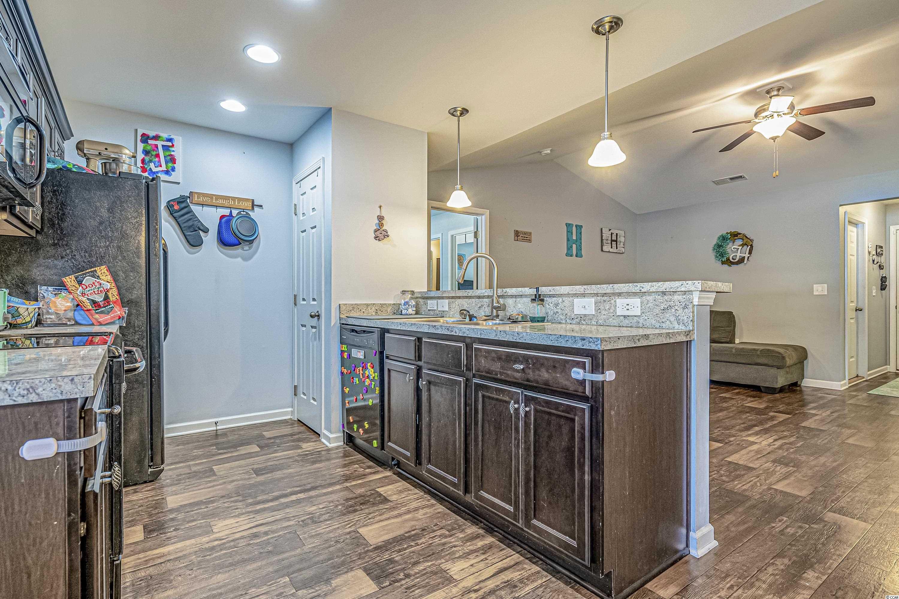 1445 Leatherman Road Conway, SC 29527 - Photo 9 of 40 Gallery Image 9
