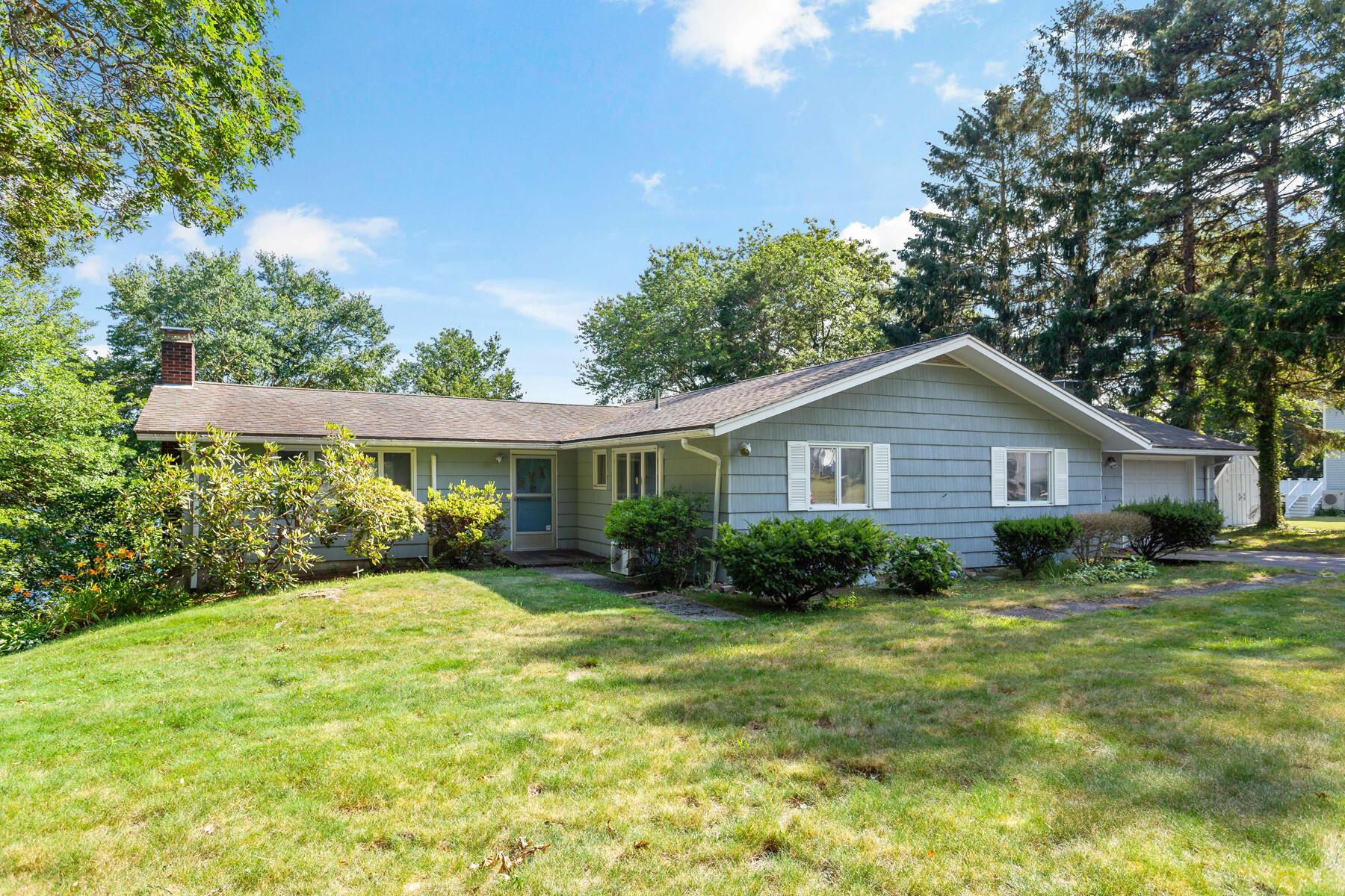 15-7 Scottsdale Road Centerville, MA 02632 - Photo 2 of 44 Front of Home