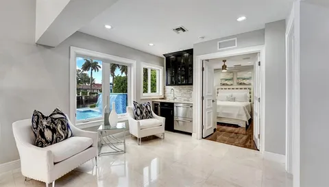 $4,495,950 | 2593 Southeast 9th Street, Pompano Beach, FL 33062