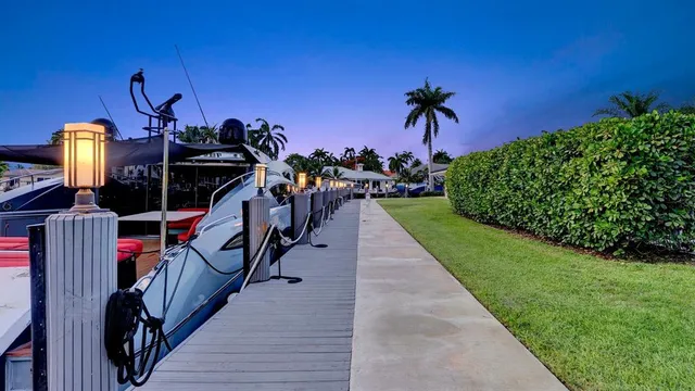 $4,495,950 | 2593 Southeast 9th Street, Pompano Beach, FL 33062