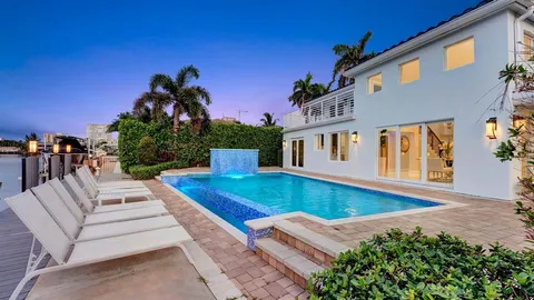 $4,495,950 | 2593 Southeast 9th Street, Pompano Beach, FL 33062