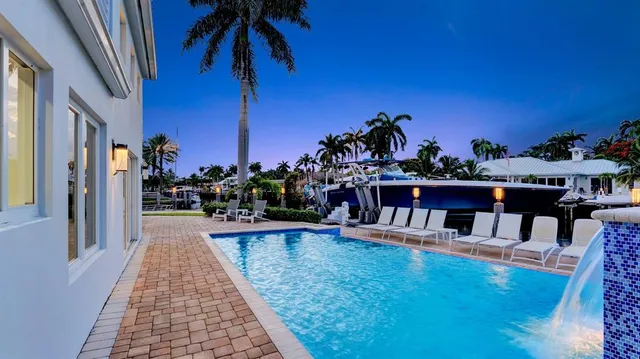 $4,495,950 | 2593 Southeast 9th Street, Pompano Beach, FL 33062
