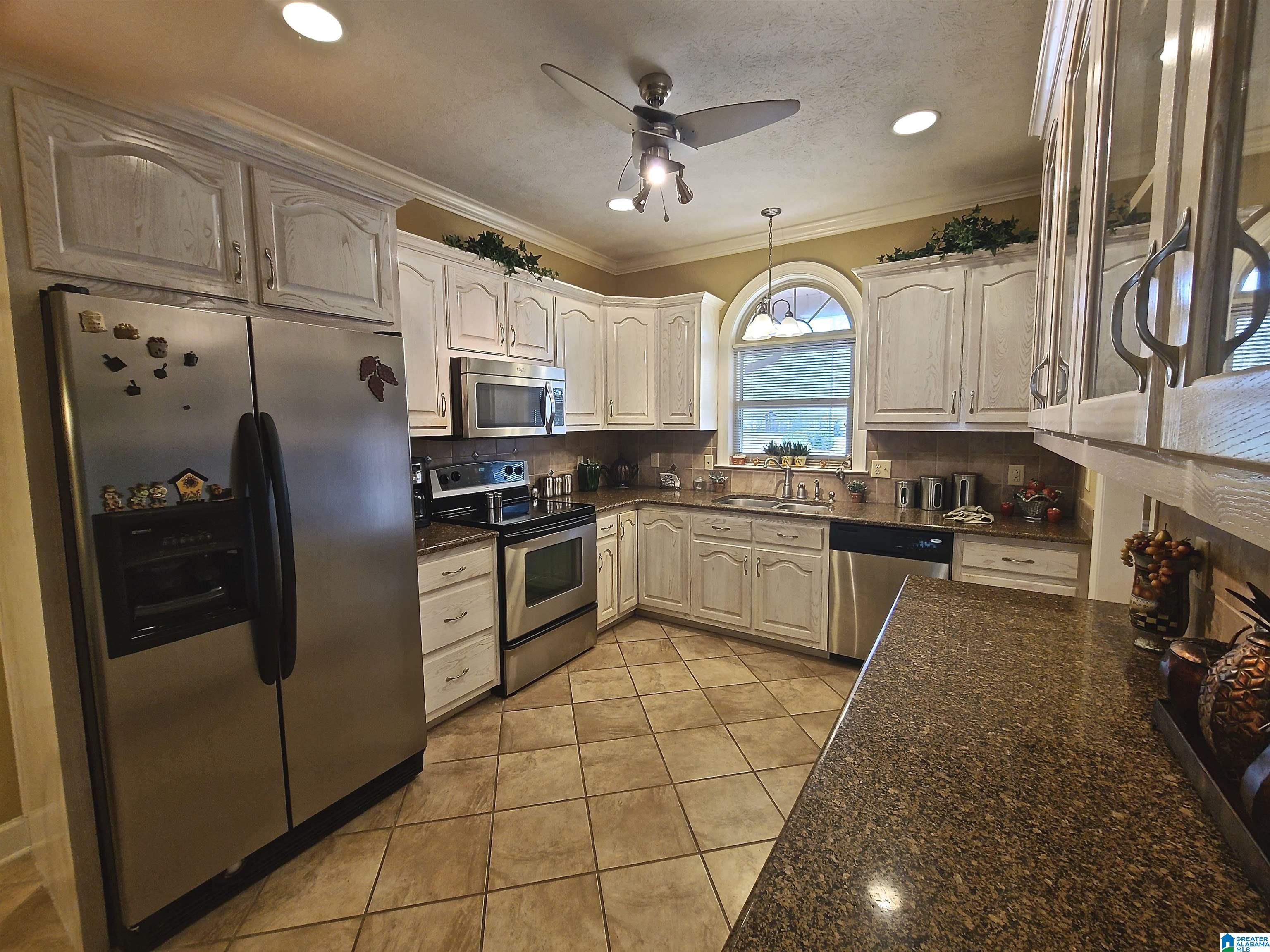 809 Golf Drive Clanton, AL 35045 - Photo 9 of 33