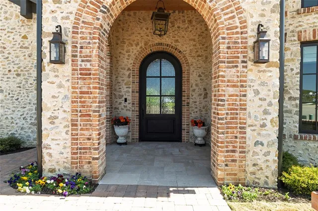 $2,950,000 | 2401 Glen Brook Court, Southlake, TX 76092