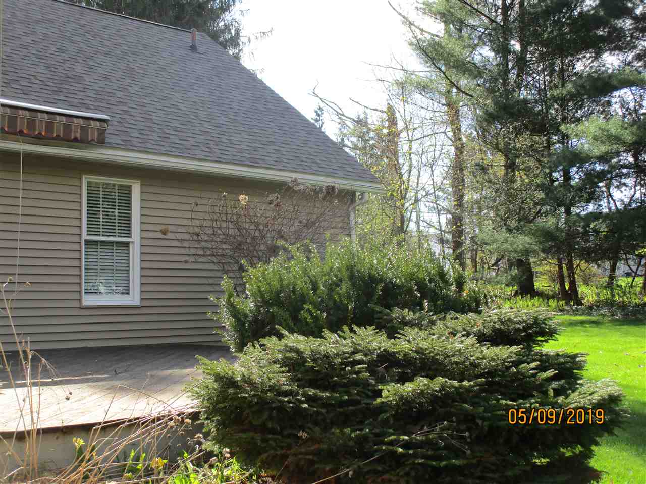 4 Marolin Street Rutland, VT 05701 - Photo 3 of 14