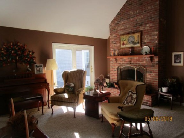 4 Marolin Street Rutland, VT 05701 - Photo 7 of 14